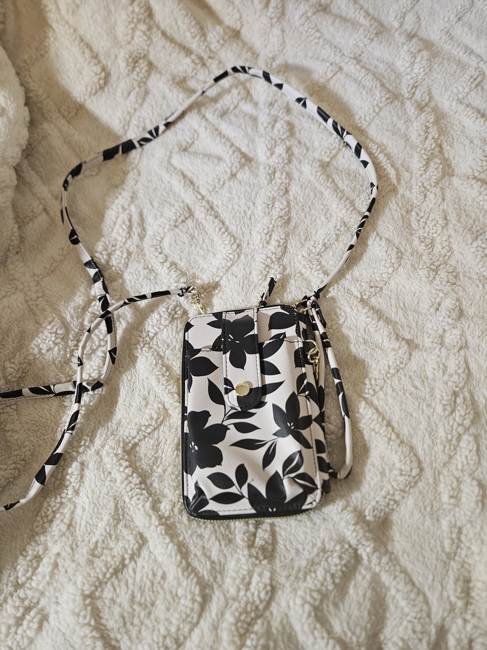 Black & White Floral Crossbody Phone Bag - Women's Small Shoulder Pouch